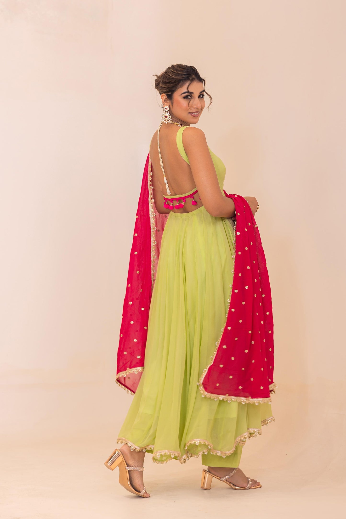 Kanika suit set