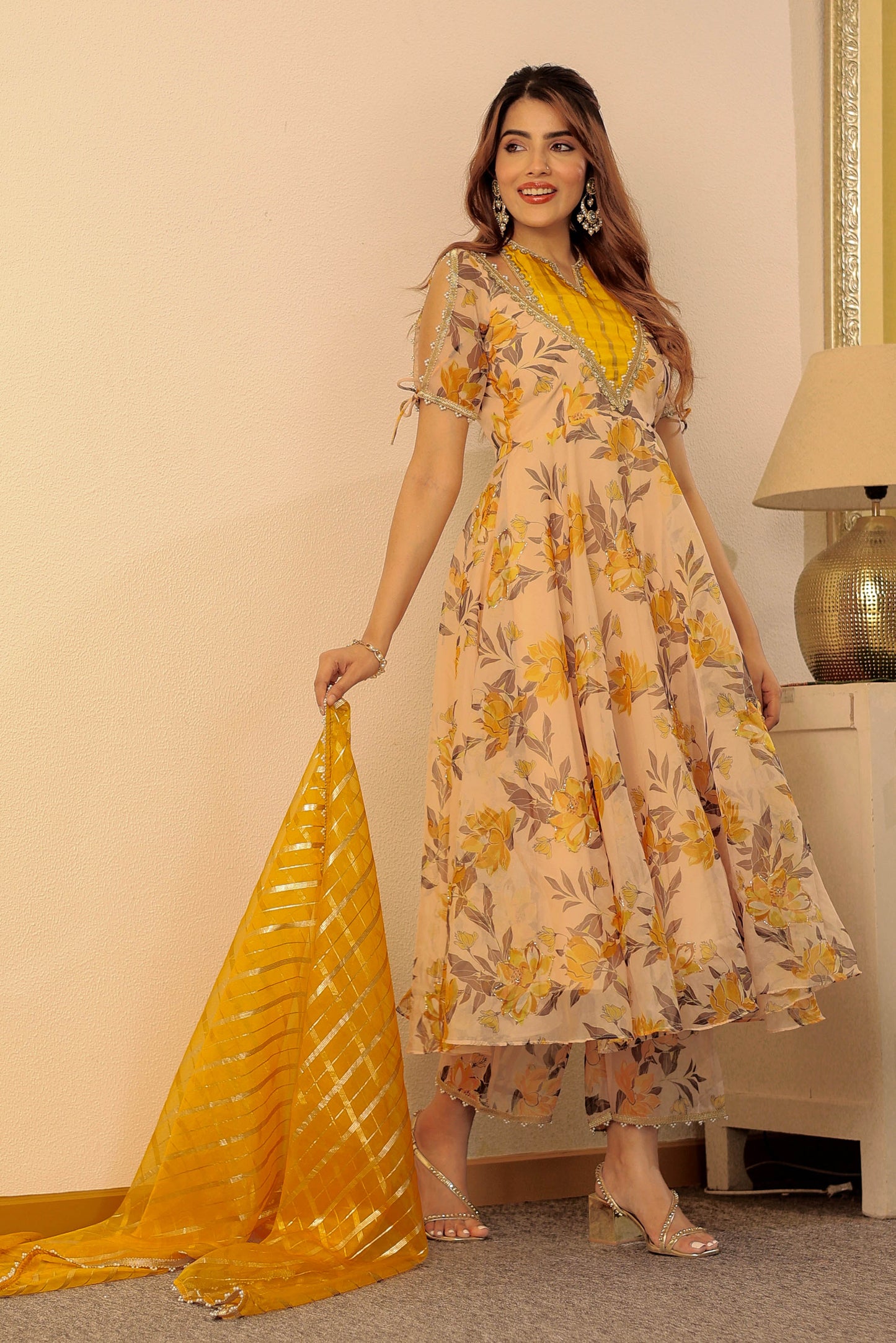 Vedika Embroidered Suit Set