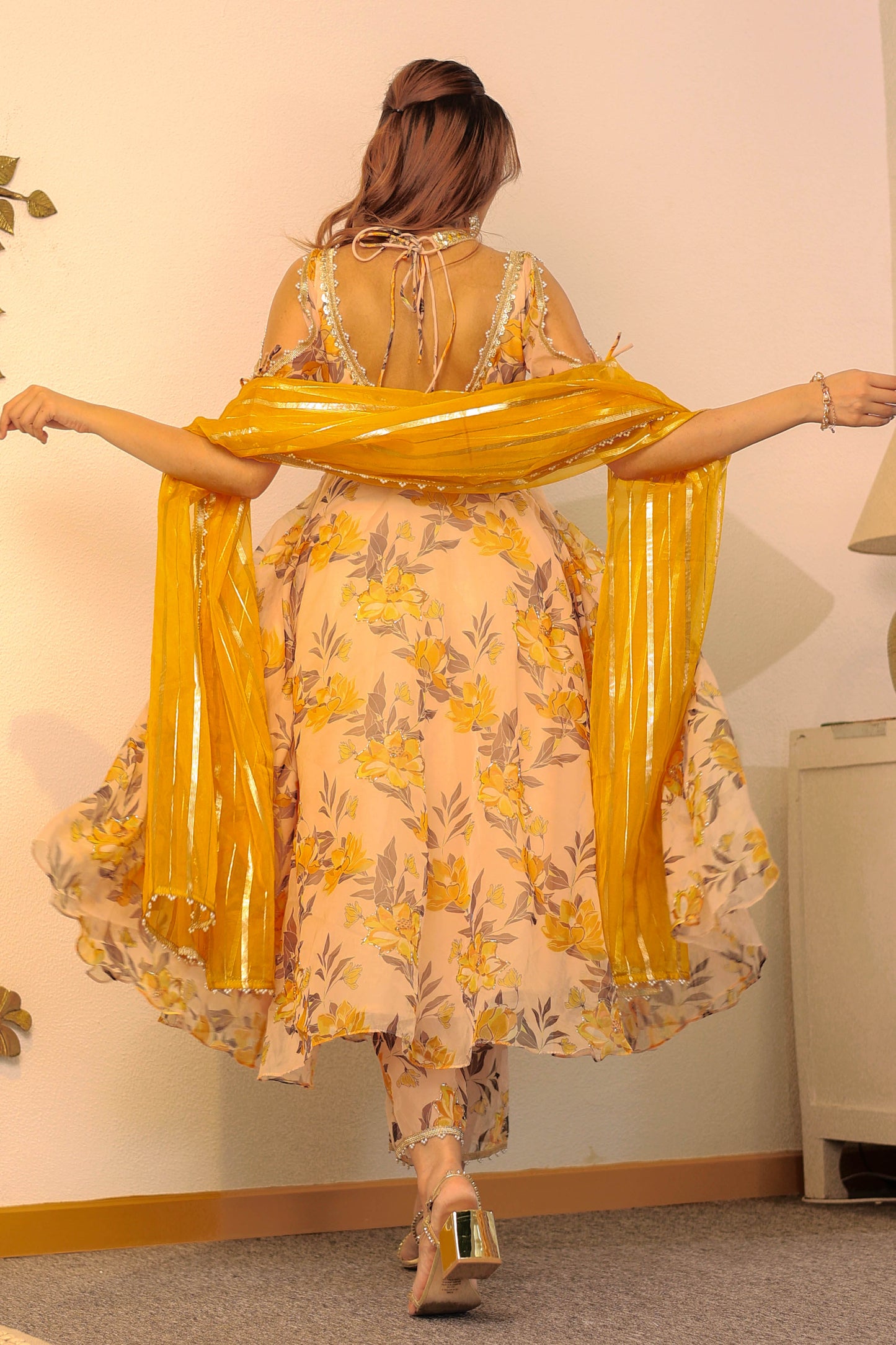 Vedika Embroidered Suit Set