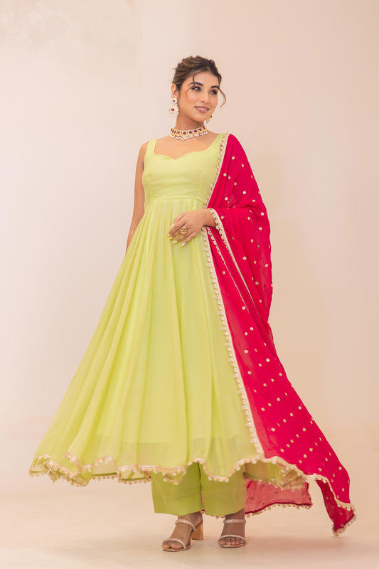 Kanika suit set