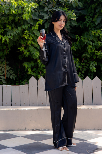 Noir Night Suit