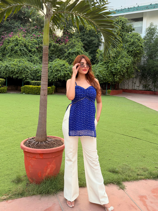 Neelam Bandhej Kurti