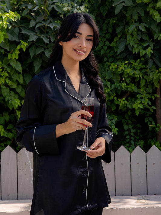 Noir night suit