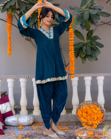 Isha velvet set